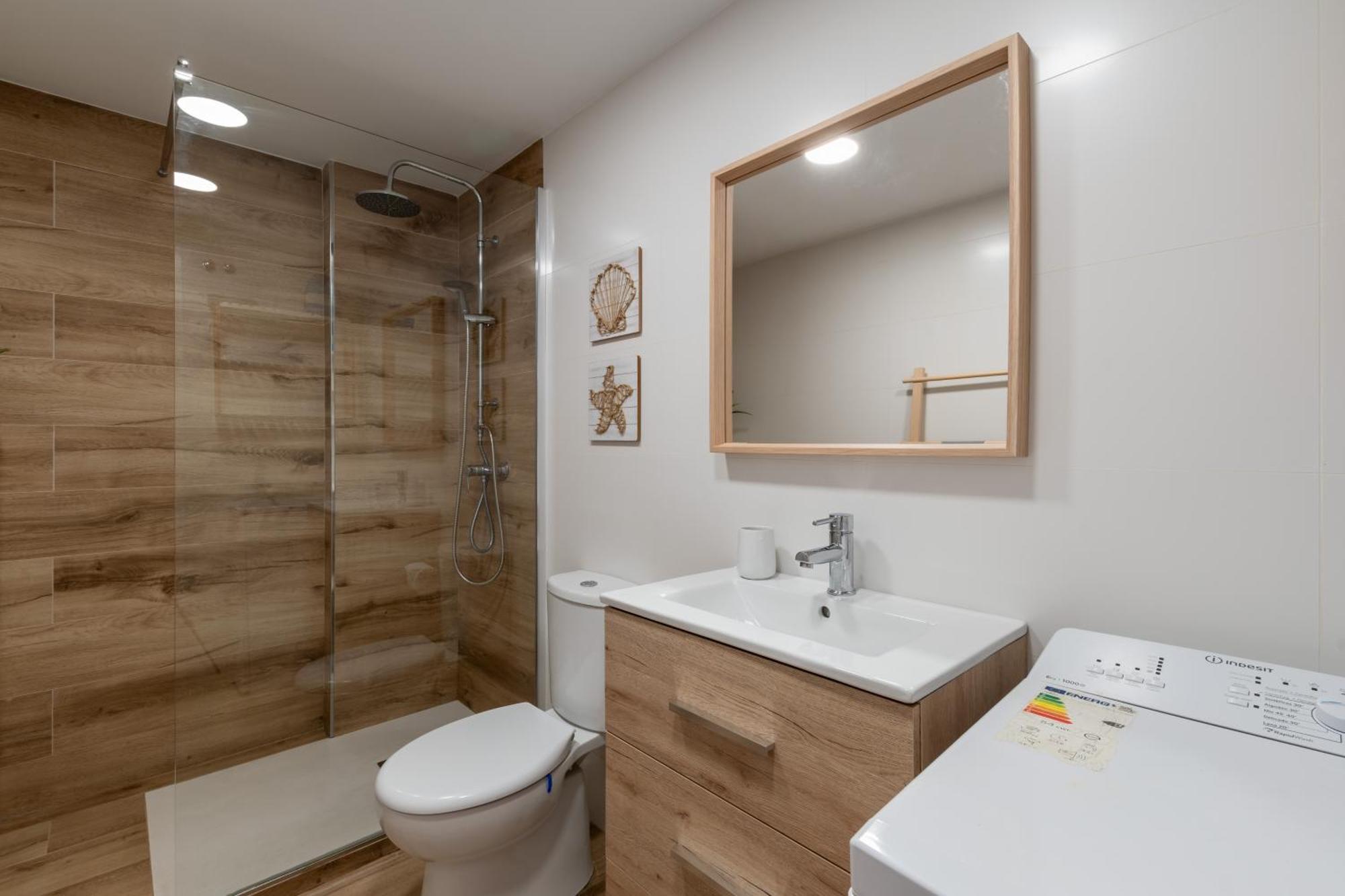 Renovated Apartment On Beachside With Pool 内尔哈 客房 照片