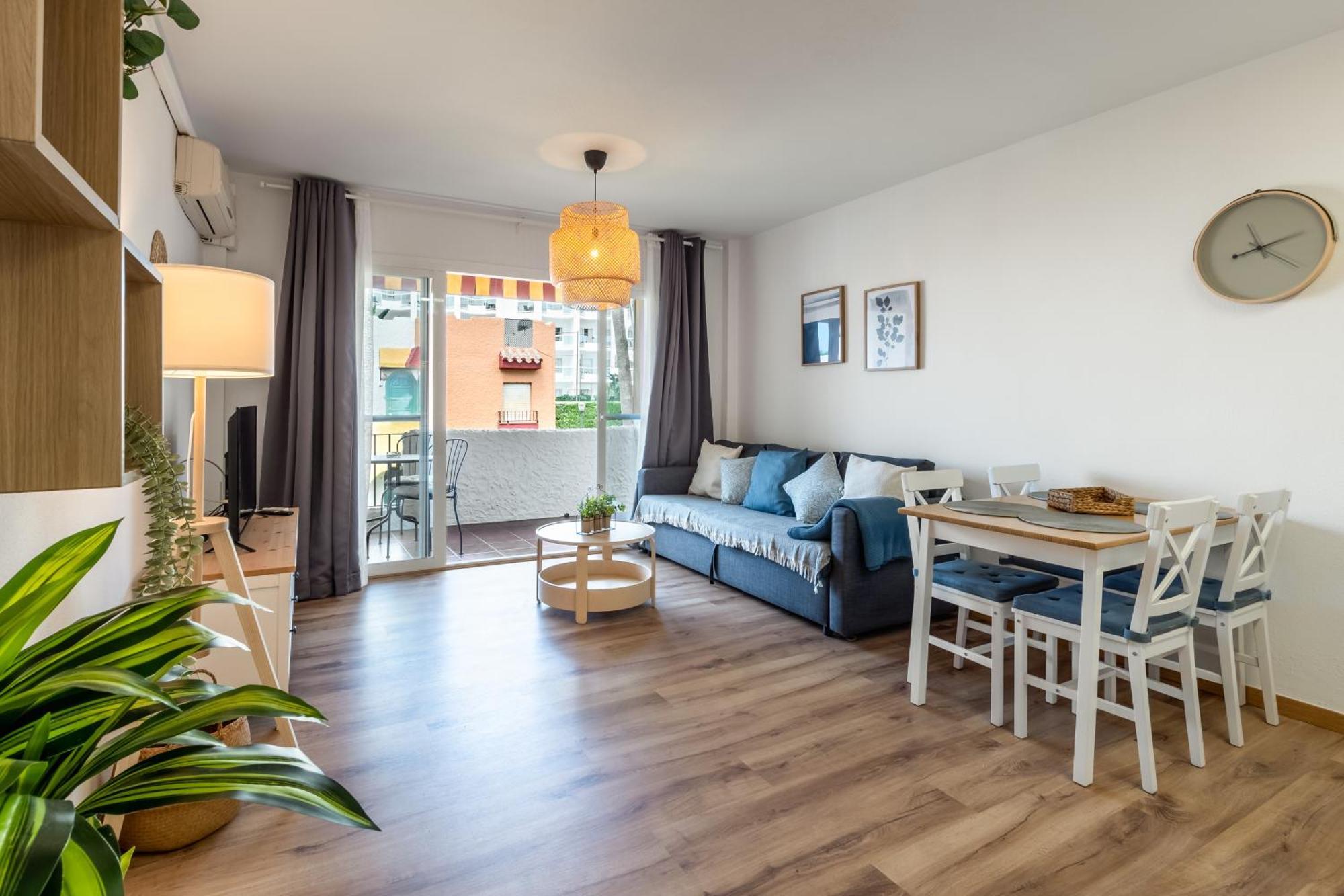 Renovated Apartment On Beachside With Pool 内尔哈 外观 照片