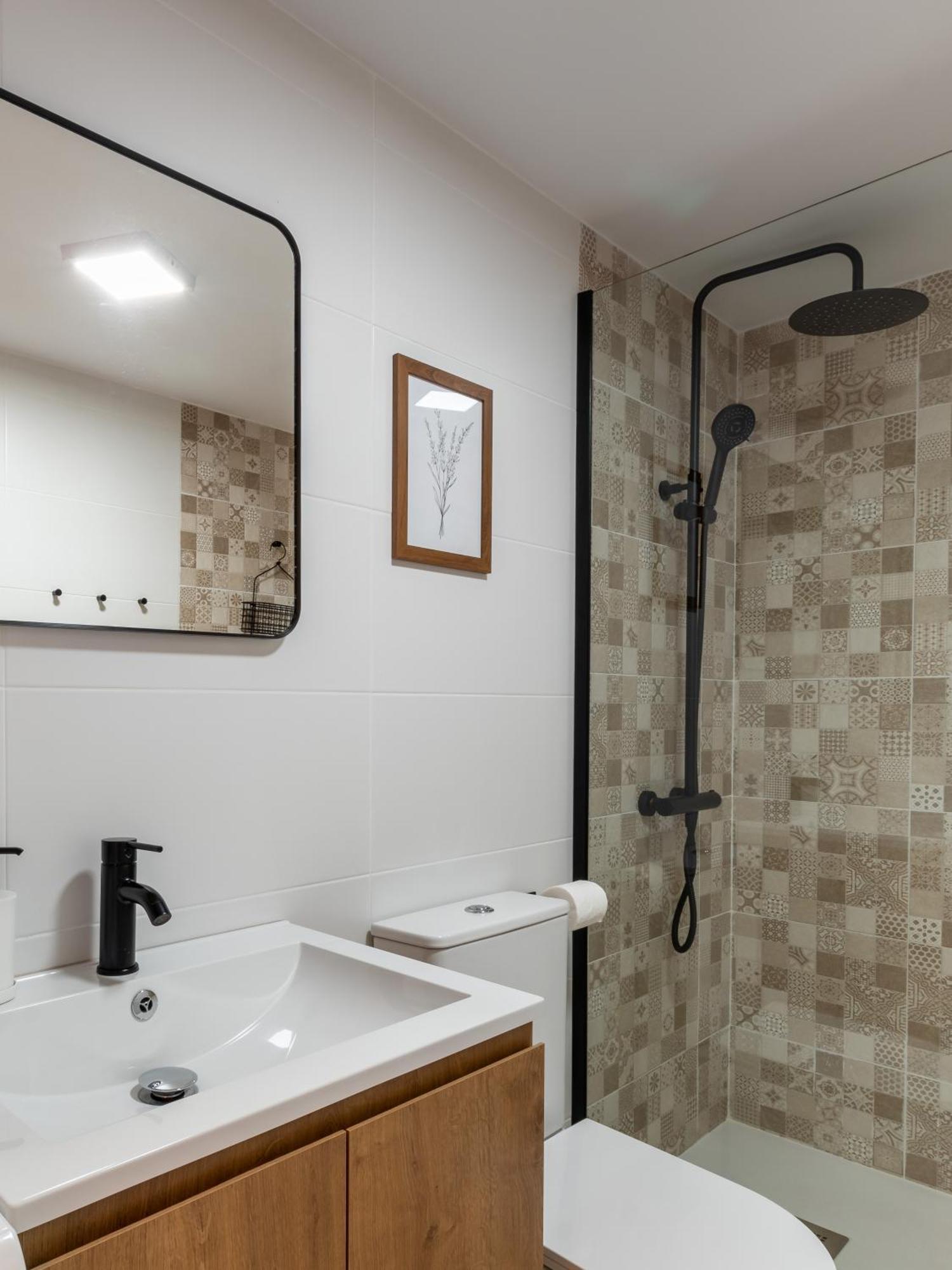 Renovated Apartment On Beachside With Pool 内尔哈 客房 照片