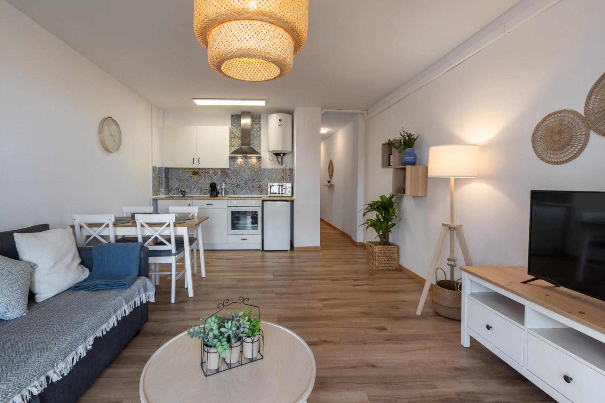 Renovated Apartment On Beachside With Pool 内尔哈 外观 照片