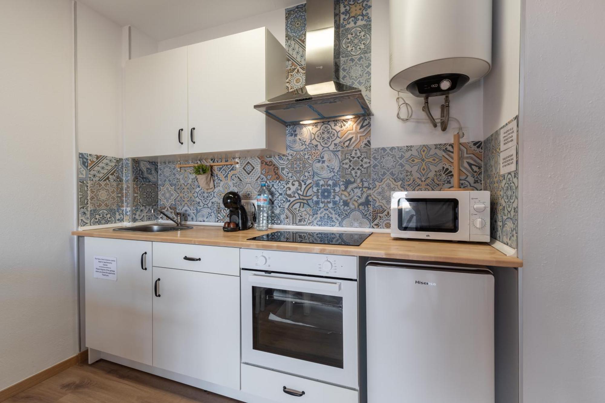 Renovated Apartment On Beachside With Pool 内尔哈 外观 照片